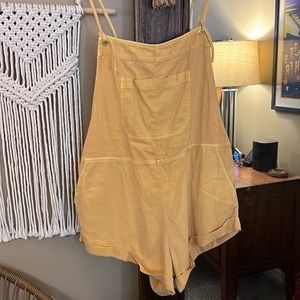 Billabong mustard yellow overall shorts, size large